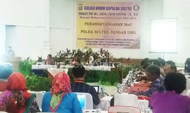 kuliah_umum_polda Kapolda Sultra Himbau Masyarakat Waspadai Pendatang Baru