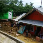 Rumah Warga di Raha Ini Nyaris Tertimbun Lumpur Rumah Warga di Raha Ini Nyaris Tertimbun Lumpur
