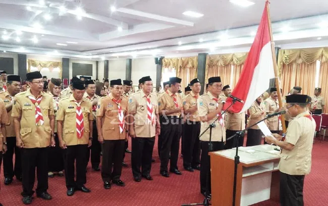 pengukuhan_gerakan_pramuka Lantik Pengurus Pramuka Kolaka, Pj Bupati Konsel Beri Tips Agar Kita Selalu Muda