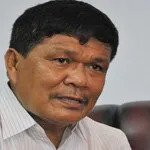 Sjafei Kahar Akui Tak Tahu Proses Ijin PT. AHB Yang Dikeluarkan Nur Alam Sjafei Kahar Berharap Bisa Gunakan Pintu Golkar di Pilgub Nanti