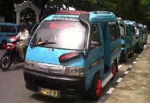 Kapasitas Penumpang Kendaraan Umum di Kendari Dibatasi Ini Tanggapan Sopir Angkot Soal Rencana Penyesuaian Tarif