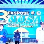 Buka Ekspose 8 Tahun Nusa, Zulkifli Hasan Ingatkan Gubernur Lakukan Pemerataan Ekonomi Buka Ekspose 8 Tahun Nusa, Zulkifli Hasan Ingatkan Gubernur Lakukan Pemerataan Ekonomi