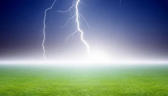 Berteduh Dari Hujan, Tiga Warga Konawe Malah Tewas Tersambar Petir