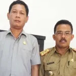 Ini Penjelasan Sekwan DPRD Konkep Soal Terlambatnya Pembagian Emblem Ini Penjelasan Sekwan DPRD Konkep Soal Terlambatnya Pembagian Emblem