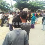 Sebut Agen Yahudi, Polisi dan Massa Terlibat Adu Jotos Sebut Agen Yahudi, Polisi dan Massa Terlibat Adu Jotos