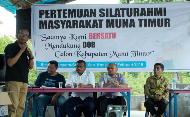 Dukung Pemekaran Muna Timur, Pj Bupati Butur Sumbang 20 Juta Dukung Pemekaran Muna Timur, Pj Bupati Butur Sumbang 20 Juta