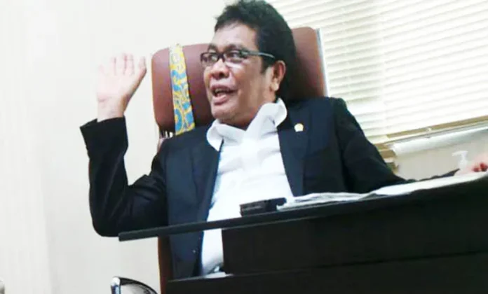 Ridwan Bae : Mendagri Lantik Bupati Konsel Akibat Arogansi Gubernur Sultra