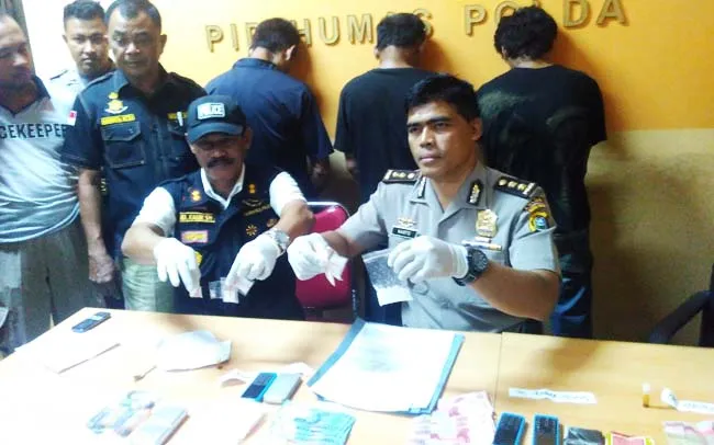 tersangka_narkoba_liat Lagi Polisi Bekuk Tiga Tersangka Narkoba