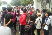 Warga Amonggedo Ungkap Keterlibatan Sejumlah Pejabat Polres Konawe Dalam Kasus PT. ST Nikel Warga Amonggedo Ungkap Keterlibatan Sejumlah Pejabat Polres Konawe Dalam Kasus PT. ST Nikel