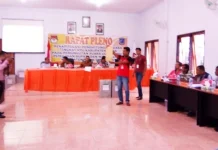 Pleno PSU, Dokter Pilihanku Menang 1 Suara, KPU Muna: Kami Tidak Berhak Tetapkan Pemenang Pilkada Pleno PSU, Dokter Pilihanku Menang 1 Suara, KPU Muna: Kami Tidak Berhak Tetapkan Pemenang Pilkada