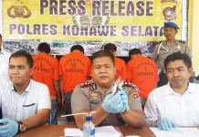 Polres Konsel Bekuk Empat Pengedar Shabu, Satu Diantaranya Personil Polisi Polres Konsel Bekuk Empat Pengedar Shabu, Satu Diantaranya Personil Polisi