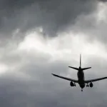 Cuaca Buruk, Pesawat Lion Air Batal Terbang Dari Makassar ke Baubau Cuaca Buruk, Pesawat Lion Air Batal Terbang Dari Makassar ke Baubau