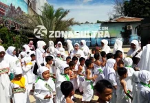 Ratusan Murid TK Kota Kendari Jadi Rombongan Haji Cilik Ratusan Murid TK Kota Kendari Jadi Rombongan Haji Cilik