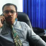 Hebatnya Pengedar Narkoba Ini, di RS Melarikan Diri, di Rumahnya Lolos Dari Kepungan Petugas BNNP Hebatnya Pengedar Narkoba Ini, di RS Melarikan Diri, di Rumahnya Lolos Dari Kepungan Polisi