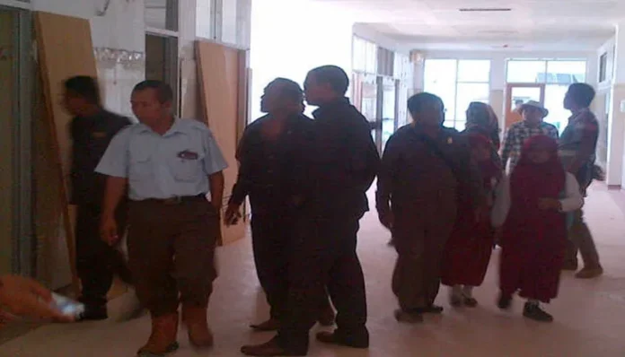 RSU Muna Belum Kelar, Komisi III DPRD Muna Sidak Lapangan
