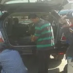 Ganti Ban di Pinggir Jalan, Uang Senilai 500 Juta Raib Ganti Ban di Pinggir Jalan, Uang Senilai 500 Juta Raib