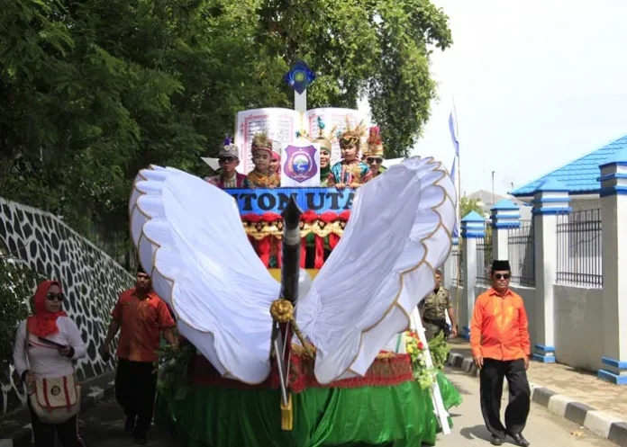 Tampil di MTQ, Mobil Hias Butur Dapat Pujian Warga Tampil di MTQ, Mobil Hias Butur Dapat Pujian Warga
