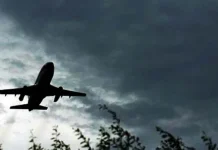 Cuaca Buruk, Sejumlah Penerbangan Tujuan Kendari Kembali ke Bandara Keberangkatan Cuaca Buruk, Pesawat Garuda Batal Mendarat di Baubau