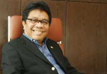 PSU Muna, Ini Saran Ridwan Bae pada Dua Paslon Bupati Baharuddin Dianggap Tak Komitmen, Ridwan Bae Balik Dukung Rumah Kita di PSU Muna