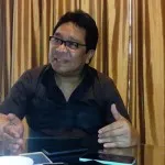 Ridwan Bae Pastikan Pembangunan Jembatan Bahteramas Tidak Mangkrak Ridwan Bae: dr. Baharuddin Sudah Tak Diinginkan Lagi Pimpin Muna