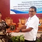 Azhari Dukung Pencalonan Kembali Ahmad Safei dengan Syarat Azhari Dukung Pencalonan Kembali Ahmad Safei dengan Syarat