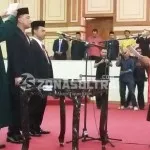 Dua Wakil Ketua Akhirnya Dilantik, Unsur Pimpinan DPRD Sultra Lengkap Lagi Dua Wakil Ketua Akhirnya Dilantik, Unsur Pimpinan DPRD Sultra Lengkap Lagi