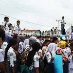 Ratusan Siswa SMA 1 Ladonggi Demo Tolak Pergantian Kepsek