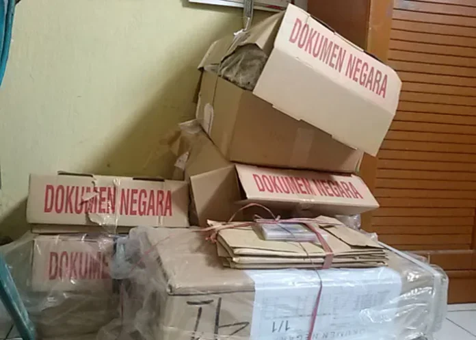 Kardus Bungkusan Soal UAN di Koltim Sengaja Dibuka, DPRD Koltim: Soal UAN Bocor Kardus Bungkusan Soal UAN di Koltim Sengaja Dibuka, DPRD Koltim: Soal UAN Bocor