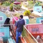 FOTO : Ziarah Kubur, Tradisi Warga Sultra Menyambut Ramadhan