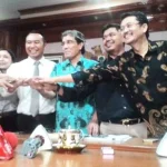 Hadar Nafis Gumay Jadi Pelaksana Tugas Ketua KPU RI Hadar Nafis Gumay Jadi Pelaksana Tugas Ketua KPU RI