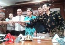 Hadar Nafis Gumay Jadi Pelaksana Tugas Ketua KPU RI Hadar Nafis Gumay Jadi Pelaksana Tugas Ketua KPU RI