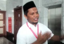 MK Tetapkan Rumah Kita Bupati Muna Terpilih, La Pili : Ini Tidak Adil MK Tetapkan Rumah Kita Bupati Muna Terpilih, La Pili : Ini Tidak Adil