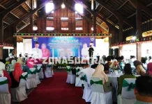 Hadiri Halal Bihalal Masyarakat Sultra di TMII, Nur Alam Kembali Tegaskan Tolak Politik Dinasti Hadiri Halal Bihalal Masyarakat Sultra di TMII, Nur Alam Kembali Tegaskan Tolak Politik Dinasti