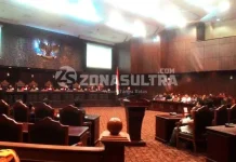 MK Tetapkan Rusman Emba Bupati Muna Terpilih Dengan Perolehan 33 Suara Ini 5 Poin Amar Putusan MK yang Memenangkan Rusman – Malik