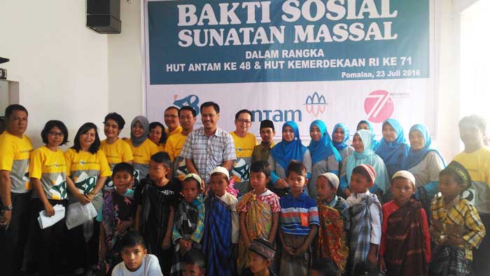 200 Anak di Pomalaa Ikuti Sunatan Masal Antam