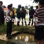 Hendak ke Warung, Bocah 4 Tahun Ditemukan Mengapung Hendak ke Warung, Bocah 4 Tahun Ditemukan Mengapung
