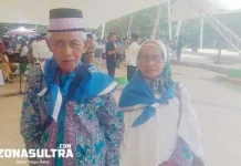 Pasangan Lansia Asal Kendari Ini Bahagia Bisa Berhaji Bersama HAJI KENDARI 2016