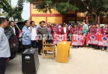 Rektor USN Lepas 500 Mahasiswa Peserta KKN KKN_USN_Kolaka