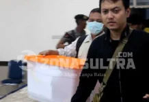 Penyidik KPK Interogasi Kepala Dinas Pertambangan Selama 2 Jam Penyidik-KPK-Interogasi-Kepala-Dinas-Pertambangan-Selama-2-Jam.webp