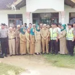 Wujudkan Kamtibmas, Polsek Tinanggea Lakukan Apel Tiap Desa Wujudkan Kamtibmas, Polsek Tinanggea Lakukan Apel Tiap Desa