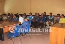 Merasa Dirugikan Warga Lapor PT Tiran ke Dewan demo Puluhan Masyarakat Tinanggea Adukan PT. Tiran Ke DPRD Konsel