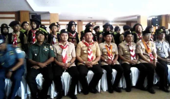 Exif_JPEG_420 Ruksamin Lepas 80 Peserta Jambore Nasional