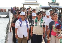 Deputi 2 Bidang Jasa dan SDA Kemenko Maritim Tinjau Infrastruktur Pariwisata Wakatobi Deputi 2 Bidang Jasa dan SDA Kemenko Maritim Tinjau Infrastruktur Pariwisata Wakatobi