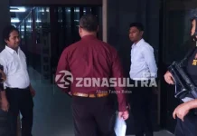 Pejabat Bapedalda dan BKSDA Hadiri Panggilan KPK di Mapolda Sultra Pejabat Bapedalda dan BKSDA Hadiri Panggilan KPK di Mapolda Sultra