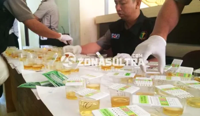 Usai Apel Pagi, Polda Sultra Gelar Pemeriksaan Urine Dadakan