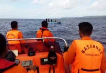 SAR Kendari: Nelayan Menui Yang Melaut Belum Ditemukan SAR Kendari: Nelayan Menui Yang Melaut Belum Ditemukan