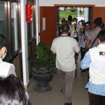 Sekda Bungkam Soal Penggeledahan Ruang Kerja Gubernur Oleh Penyidik KPK