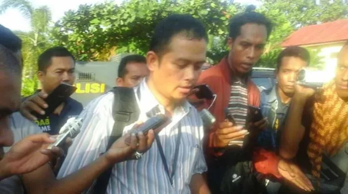 Mantan Bupati Buton Akan Diperiksa Terpisah