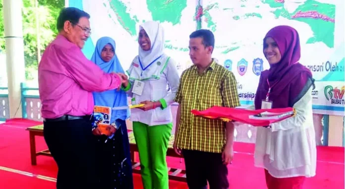Rektor Unidayan, Jadi Narasumber Talksow Pendidikan di Pameran Kampus Nusantara 2016