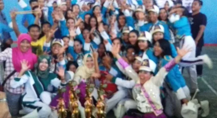 SMAN 1 Unaaha Juarai Open Marching Band Festival UHO